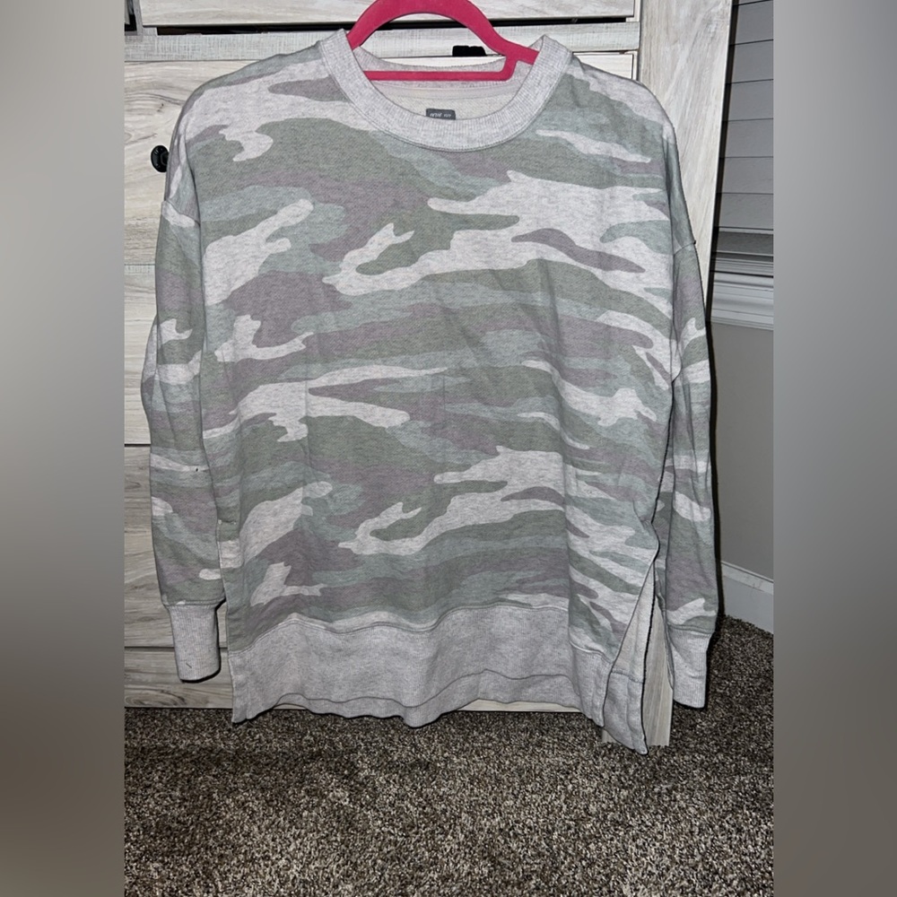 aerie pink and gray sweatshirt